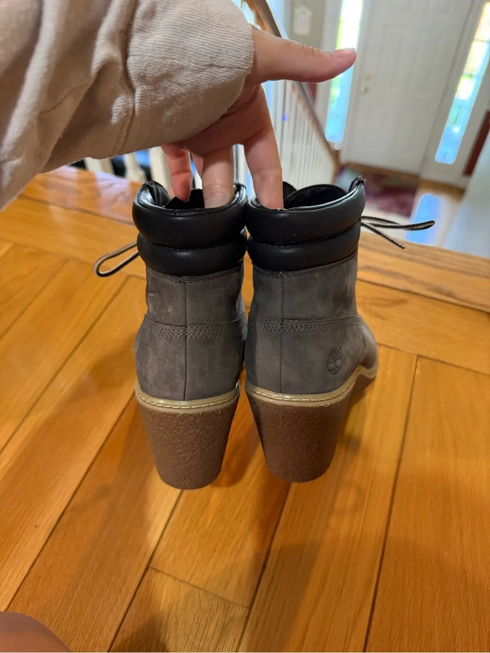 Timberland Women's Gray Lace-Up Winter Boots with Wedge!
